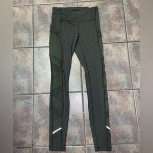 Mesh Lululemon Leggings!